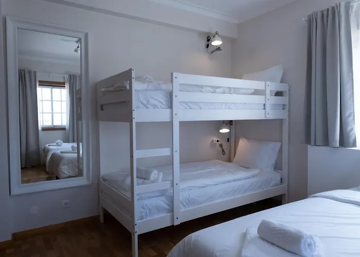 Berlenga House Privatunterkunft *