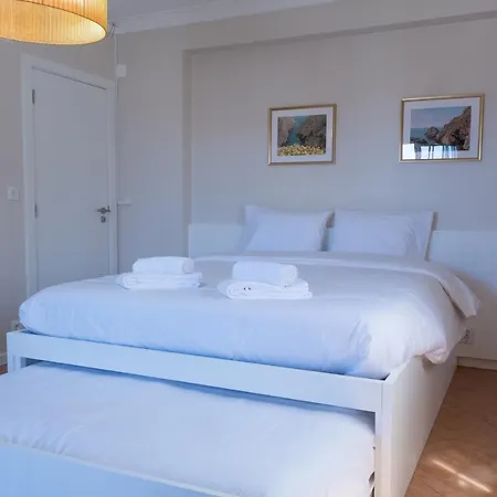 Berlenga House Quarto em Acomodações Particulares *