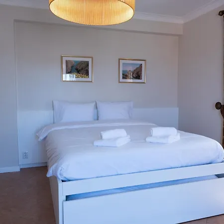 Berlenga House Quarto em Acomodações Particulares